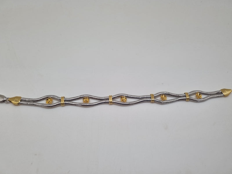 Silver wavy bracelet